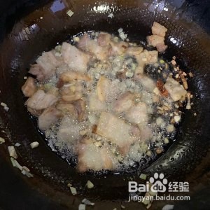 白菜炖粉条加豆腐泡