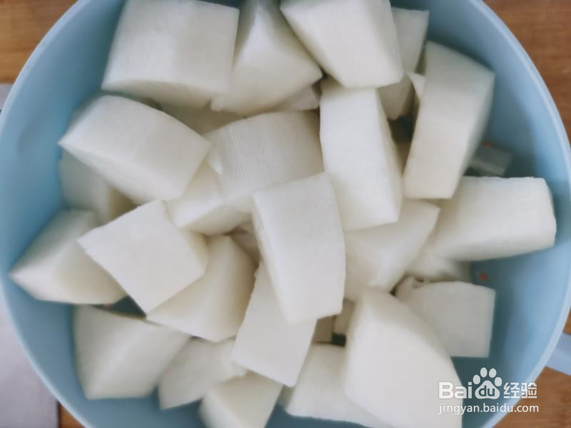 萝卜炖牛肉的做法