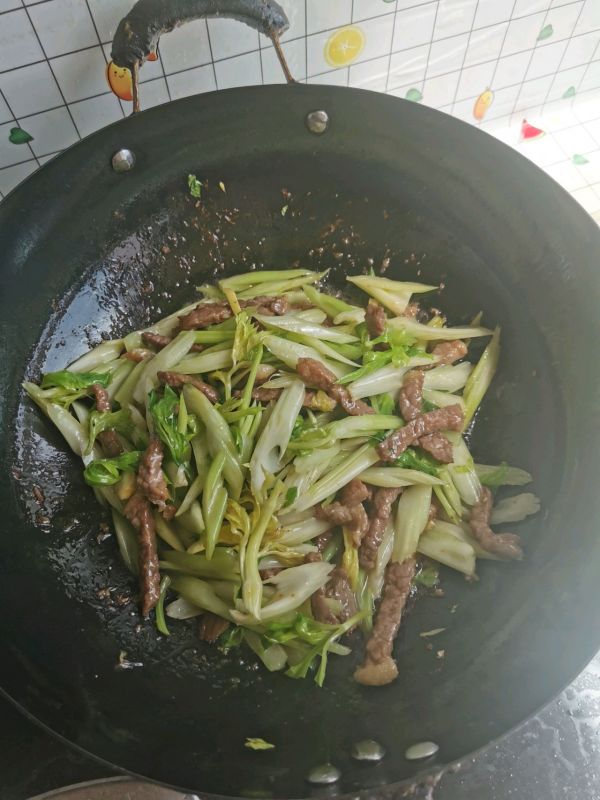 家常牛肉炒米粉