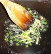 黄花菜烧猪肉
