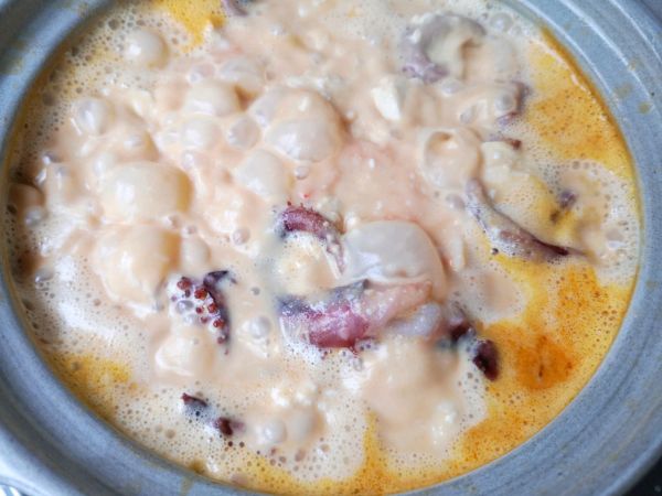 金汤海鲜手掰豆腐