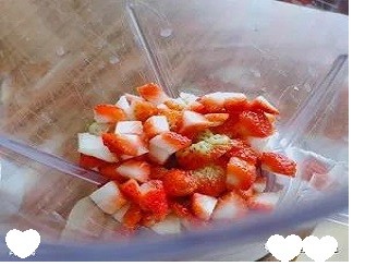 草莓酸奶蛋糕怎么做?