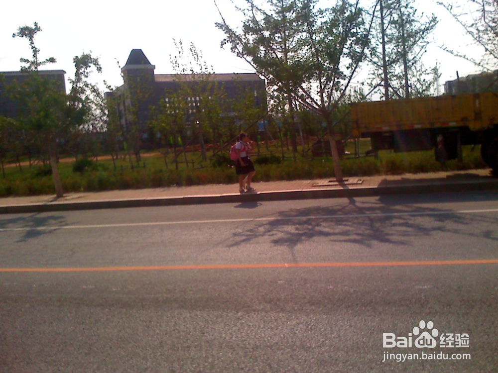 怎样告诉孩子安全过马路--26