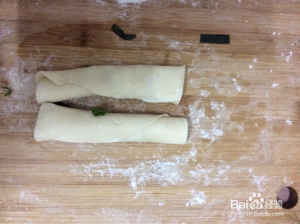 手工葱油花卷制作 拧麻花法