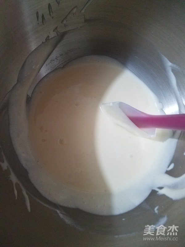 淡奶油果粒蛋糕