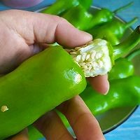 虎皮辣椒的做法