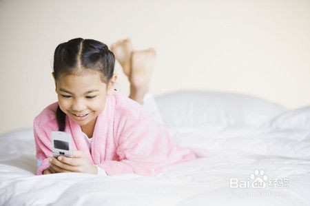 小孩迷恋玩手机父母该如何应对