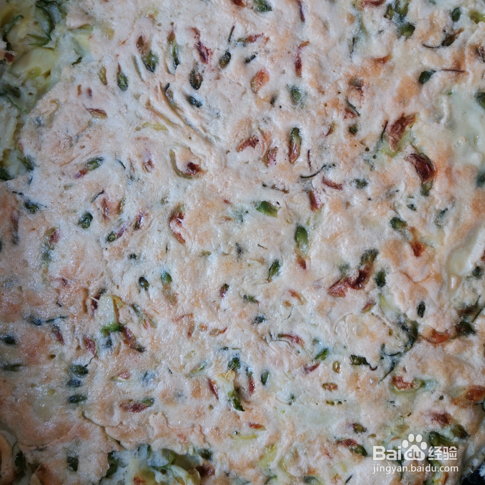 怎么做唇齿留香的家常槐花饼呢？