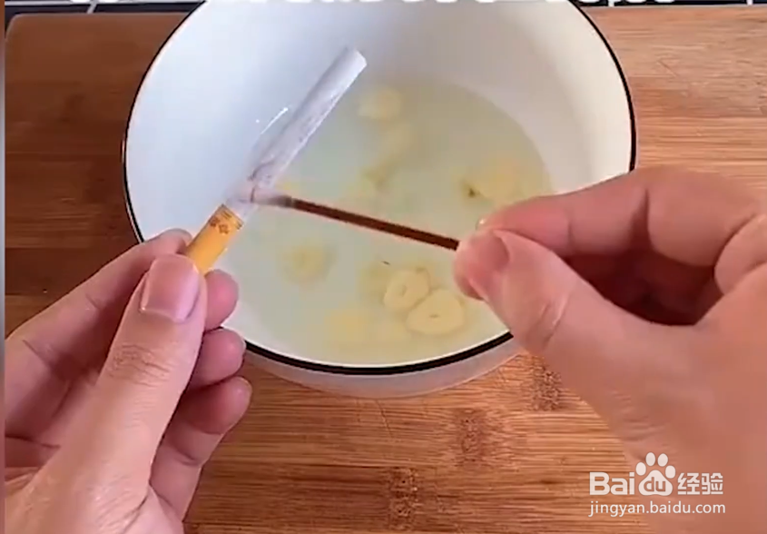 怎么整蛊爱抽烟的小伙伴？