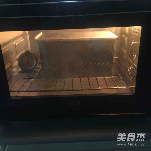 黑巧吐司的做法