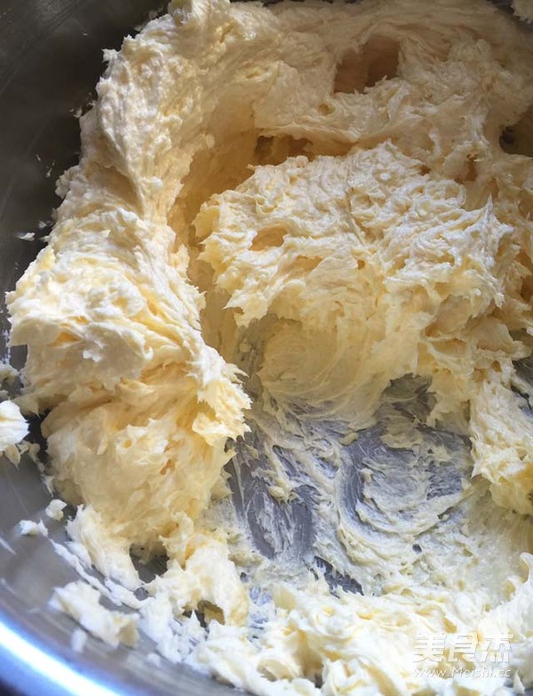 花束裱花杯子蛋糕