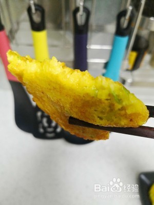 养生食补粗粮葱香鲜玉米饼的做法