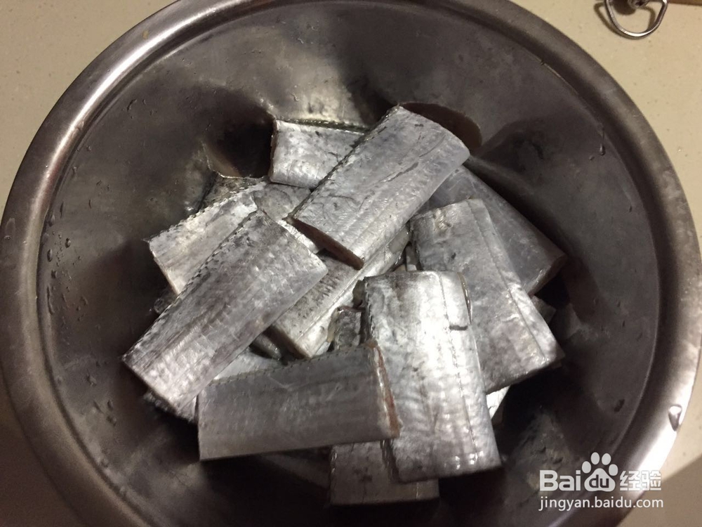 红烧酱焖带鱼的做法