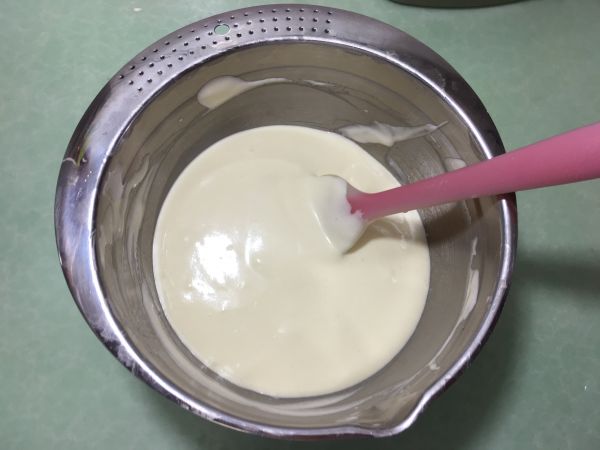 拉花轻乳酪蛋糕