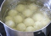 腌菜炒汤圆的做法？