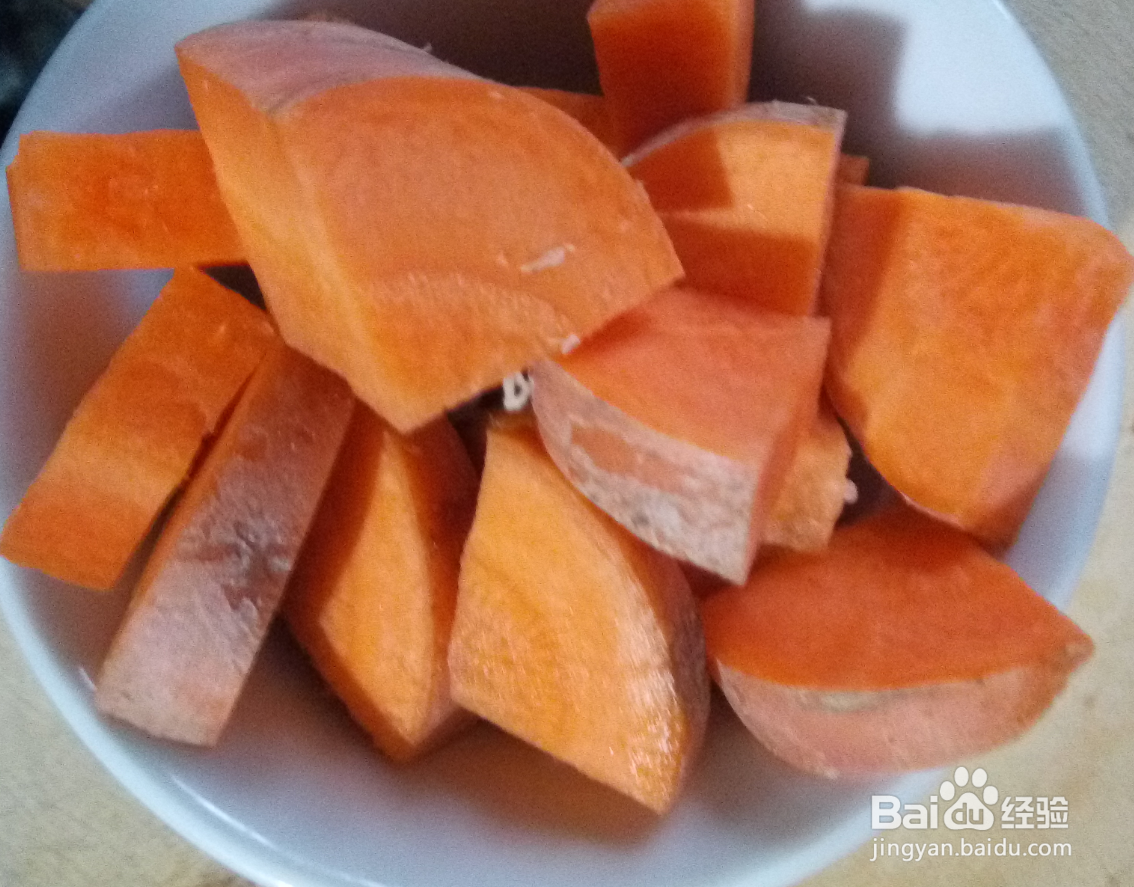 家常菜豆角炖土豆