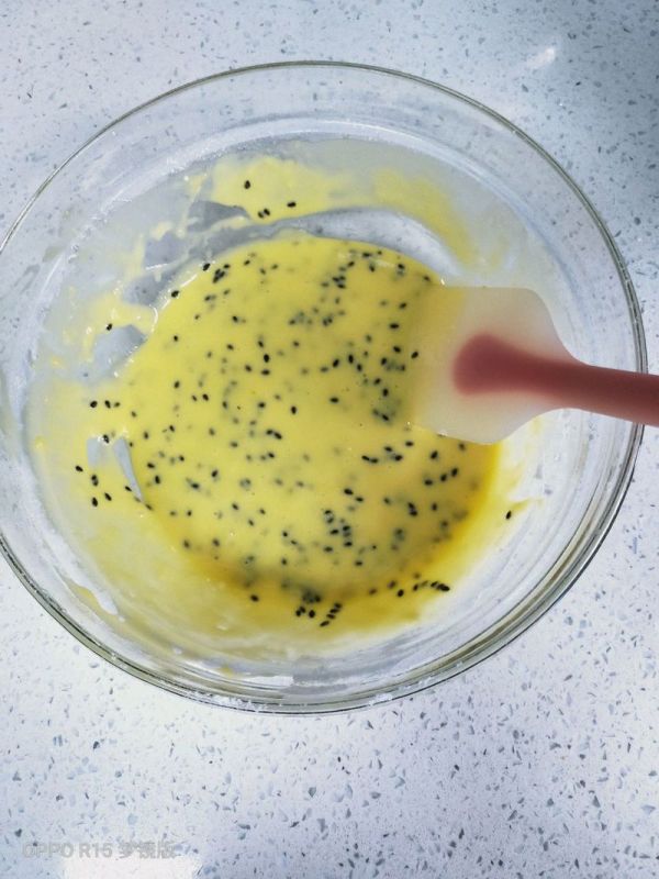 黑芝麻薄脆饼干