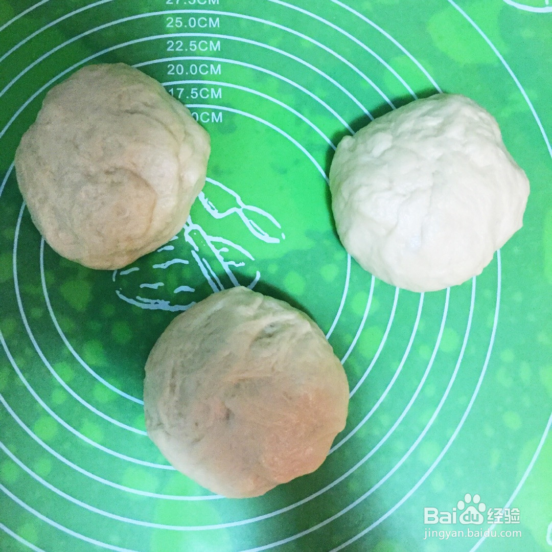 辫子豆沙面包的做法