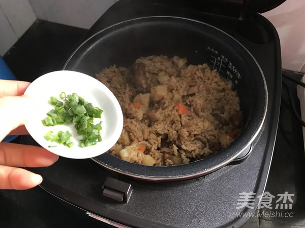 排骨土豆焖饭