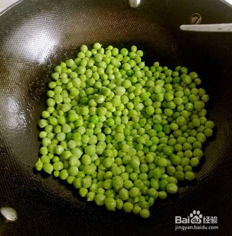 豌豆米炒香肠