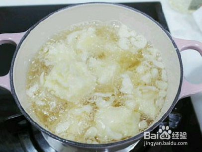 脆皮炸鲜奶怎么做？脆皮炸鲜奶做法图文详解