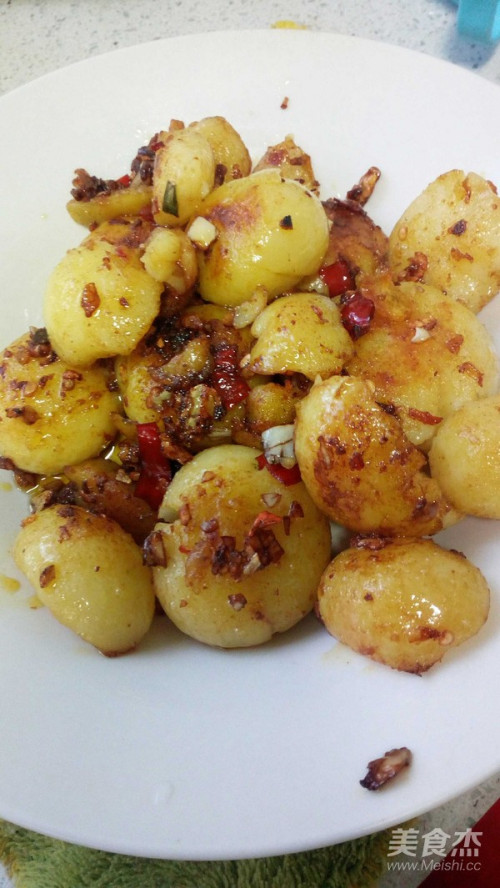 蒜香小土豆的做法