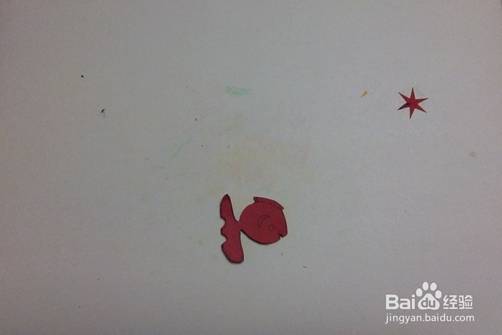 怎样剪金鱼团花？入门学剪纸窗花