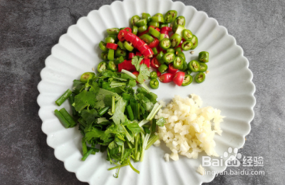 酸辣鲜美的捞汁花甲怎么做？