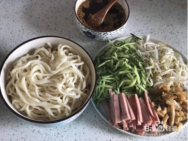 新川凉面的做法及调料
