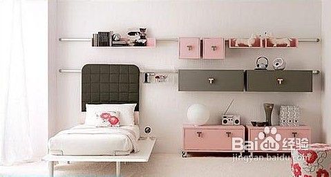 自己设计简约的现代卧室