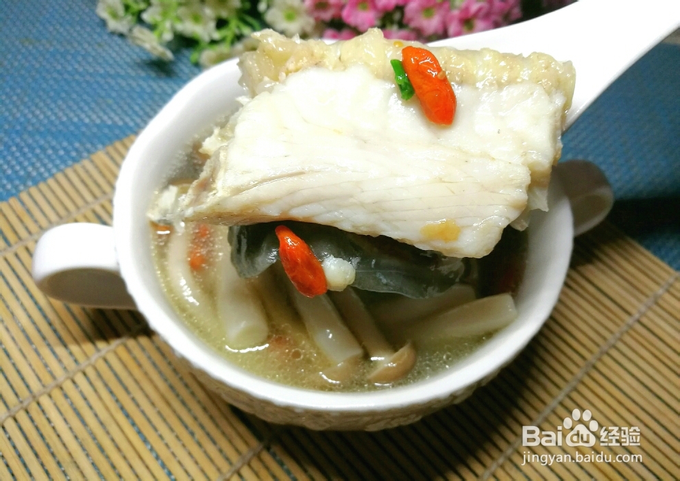 妈妈教我做的悦妈蟹味菇鱼骨汤