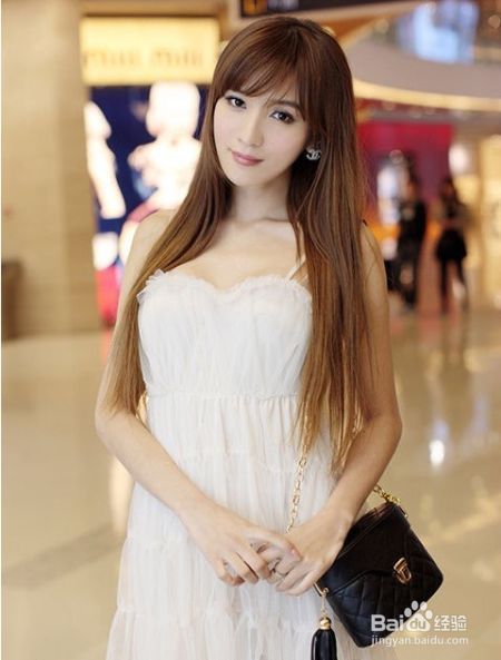 中国大学十大“校花级”美女名模