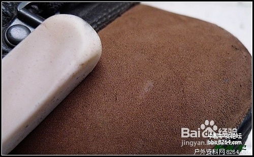 图解绒面皮登山鞋的保养