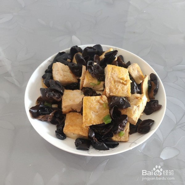 木耳拌豆腐