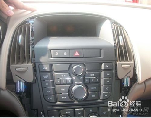 教你怎么安装车载DVD导航