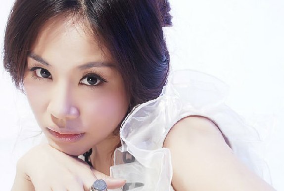 歌词,我多次在深夜里埋醉,这种感觉时能够体会,这歌名叫什么