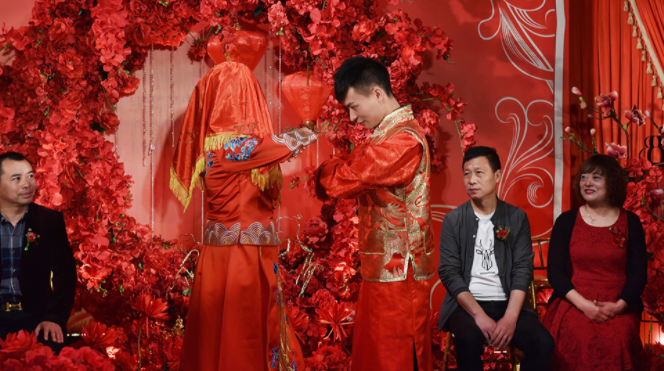 男友父母不和睦,家庭氛围差,能嫁吗