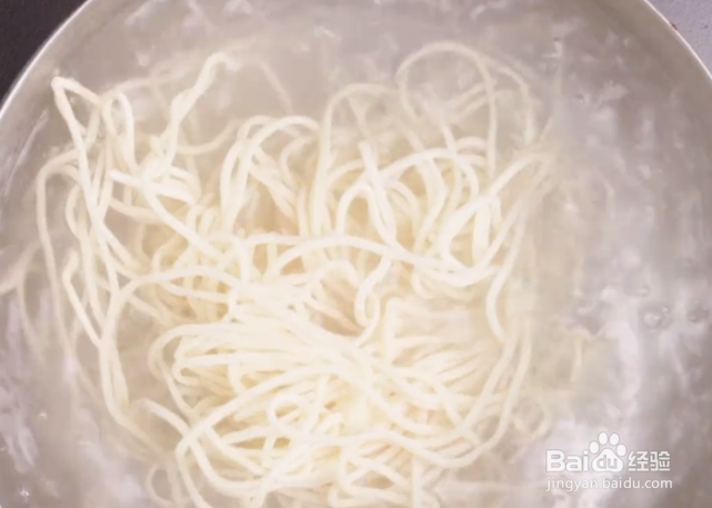 蟹粉拌面的制作方法