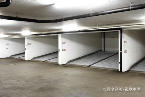 然后可以加高地面的防潮层,这样垫高后可以有效防潮