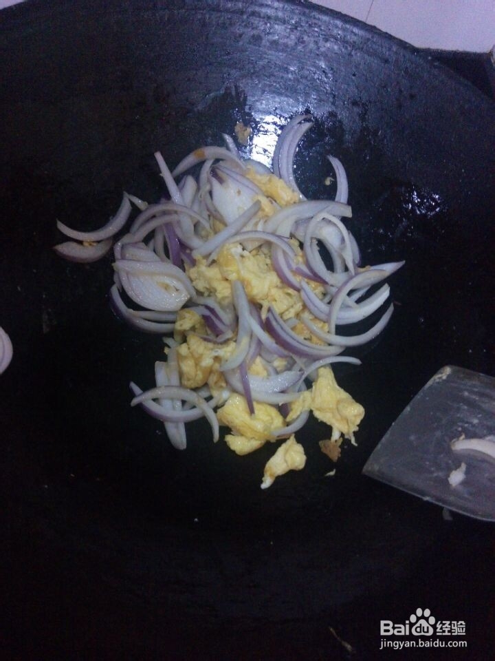 洋葱炒鸡蛋,美味的一道菜