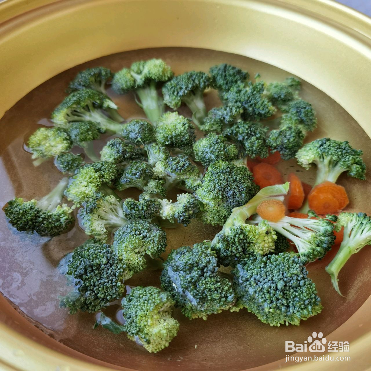 三色藜麦炒饭的做法