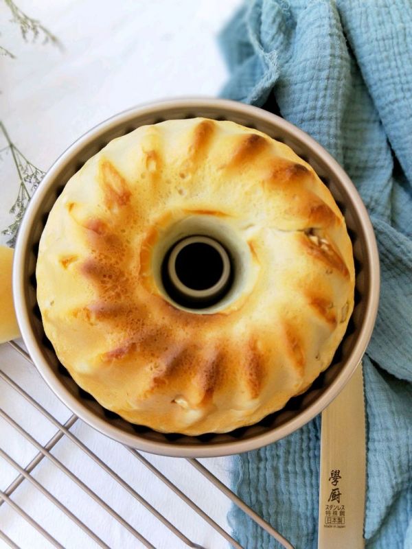 咕咕霍夫坚果大集合面包