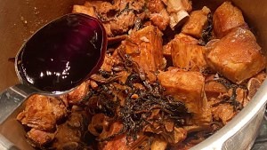 槟榔芋梅干菜烧排骨怎么做