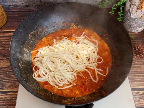 番茄土豆浓汤面