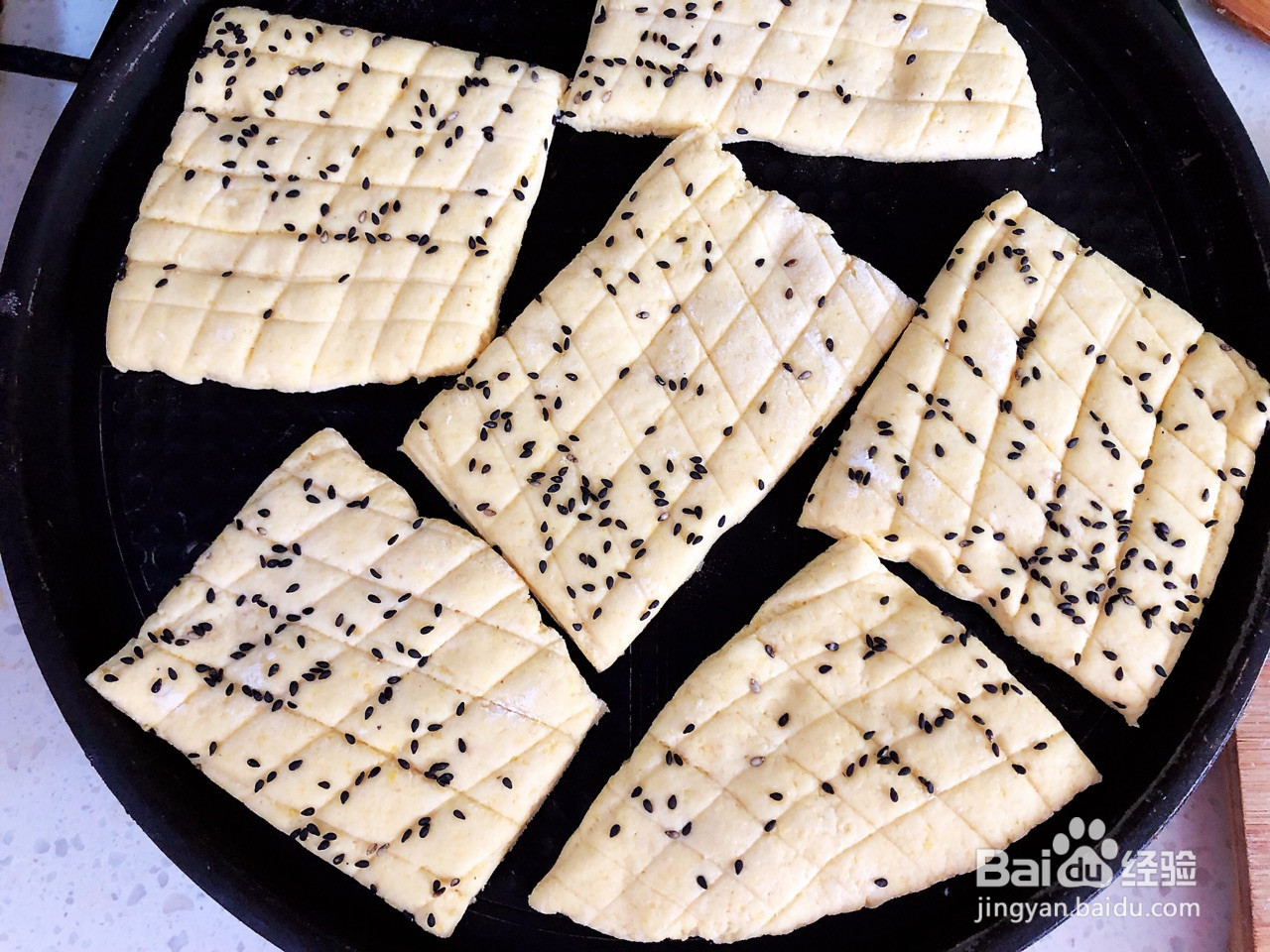 奶香玉米面饼的做法