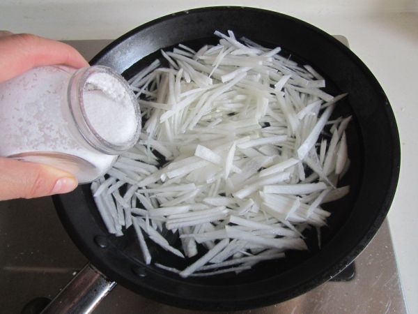 牛肉青椒萝卜丝