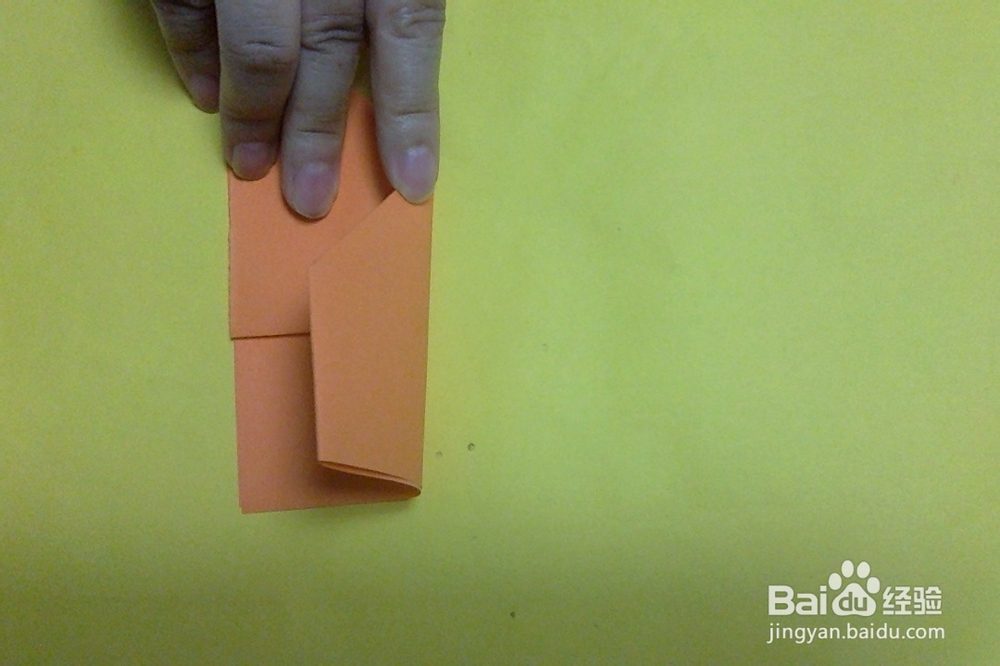 怎么用长方形的纸折信纸呢？