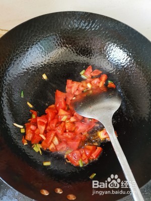 黄花菜西红柿鸡蛋汤做法