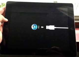 如何处理IPAD突然黑屏现象
