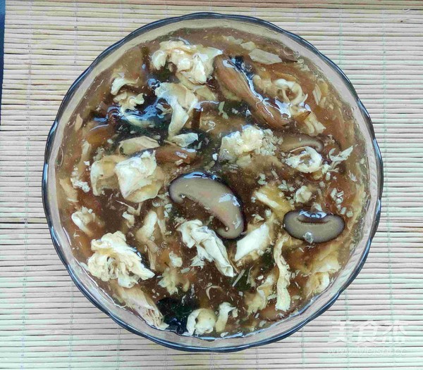 菌菇鸡蛋胡辣汤